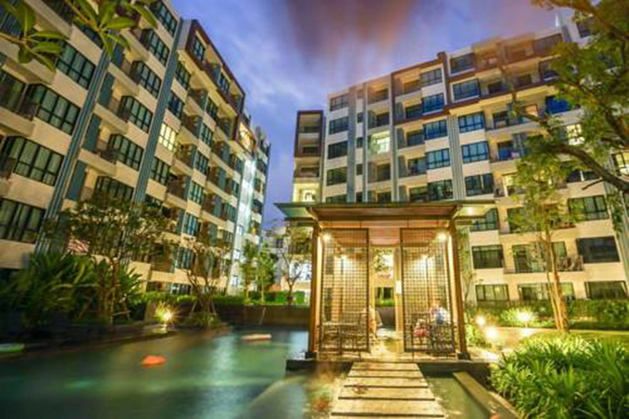 Centrio Nearby Central Phuket Kültér fotó